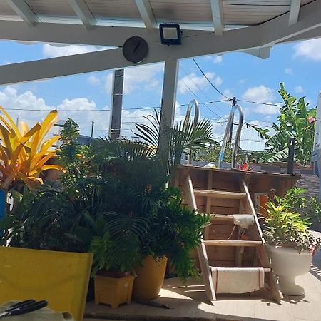 Haut De Villa Agreable Et Paisible Climatise, Wifi Anse-Bertrand Exterior photo